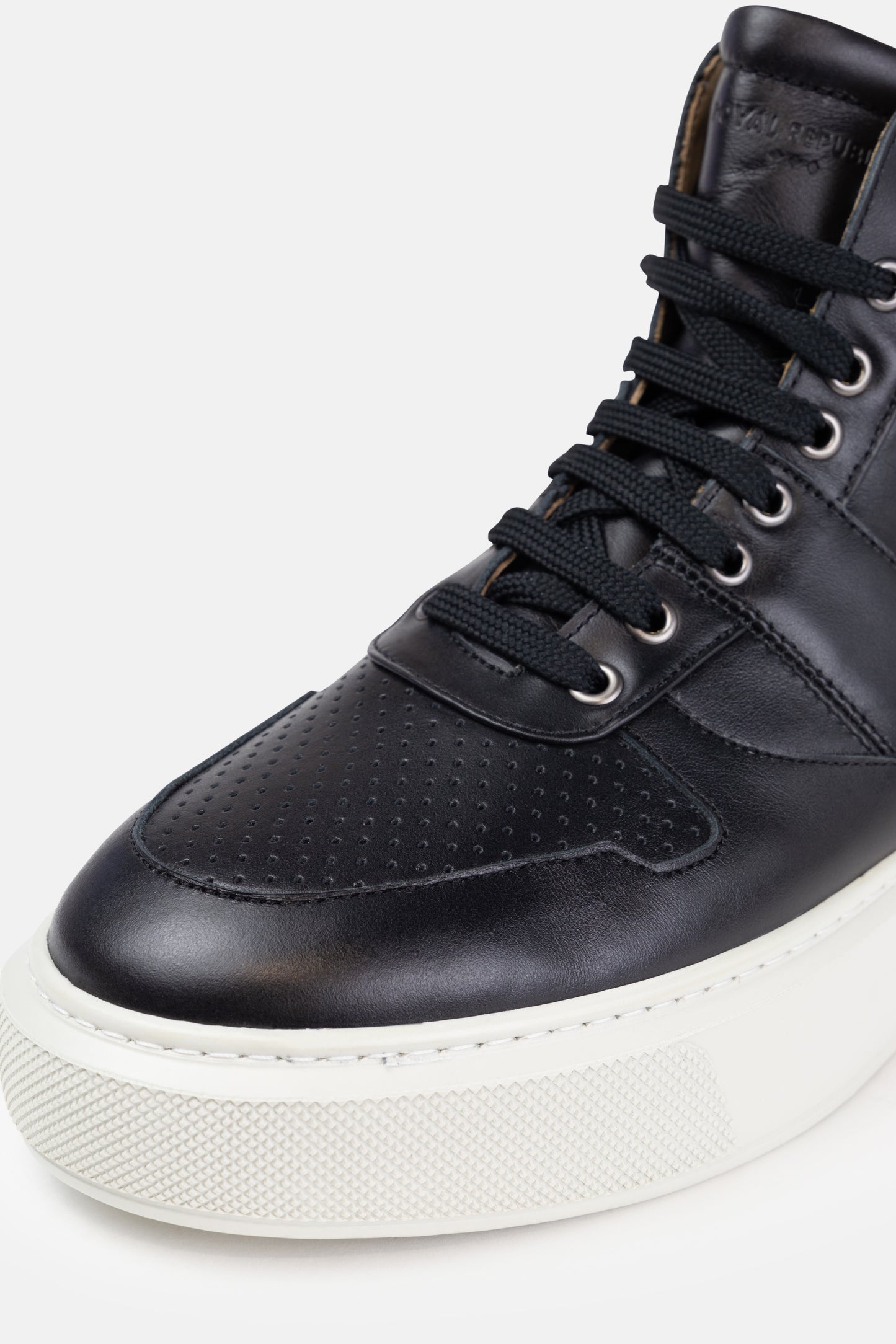 Dare Buffer High Top - Women | Black