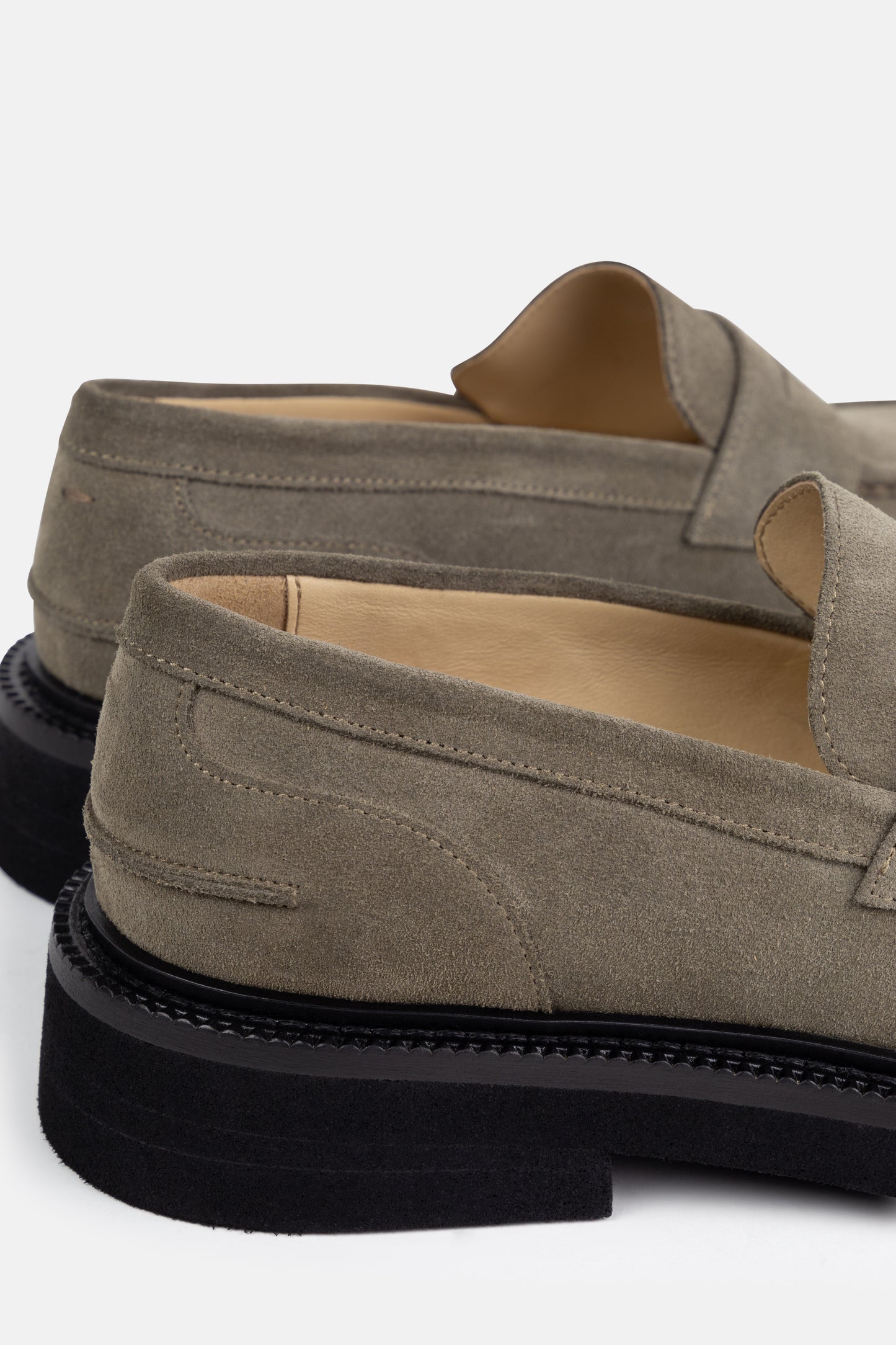 Bond Blox Suede Loafer | Dark Khaki / Anthracite