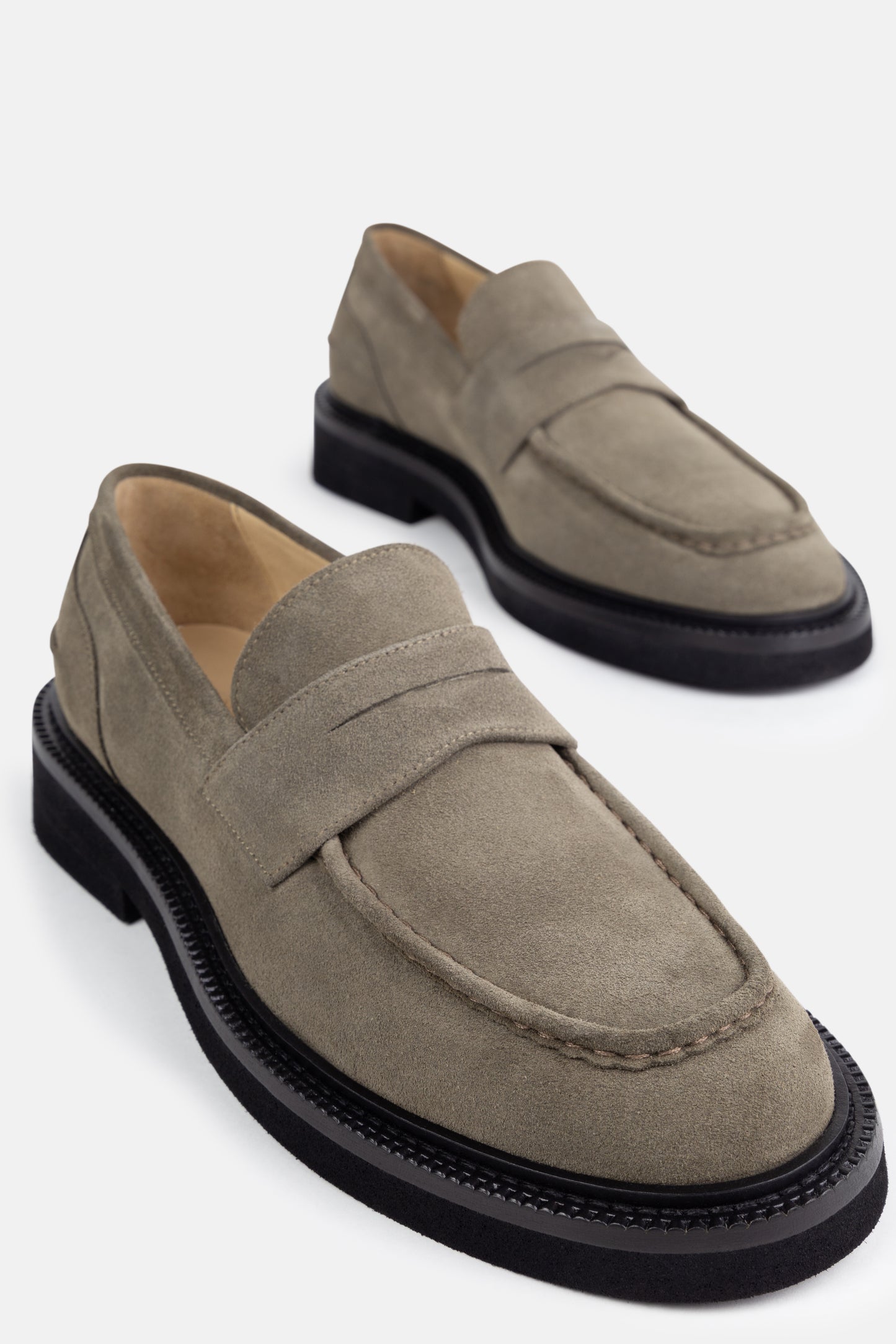 Bond Blox Suede Loafer | Dark Khaki / Anthracite