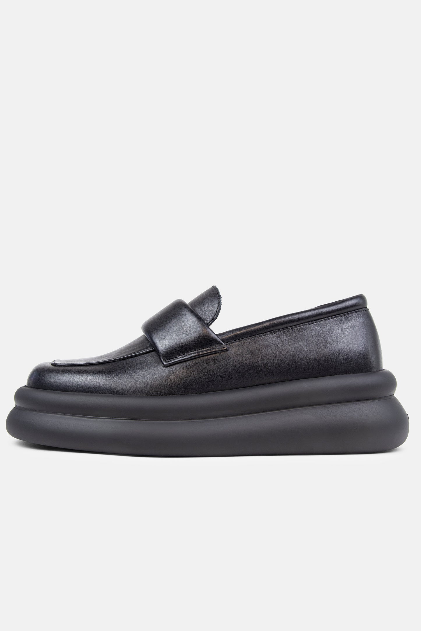Flo Loafer | Black