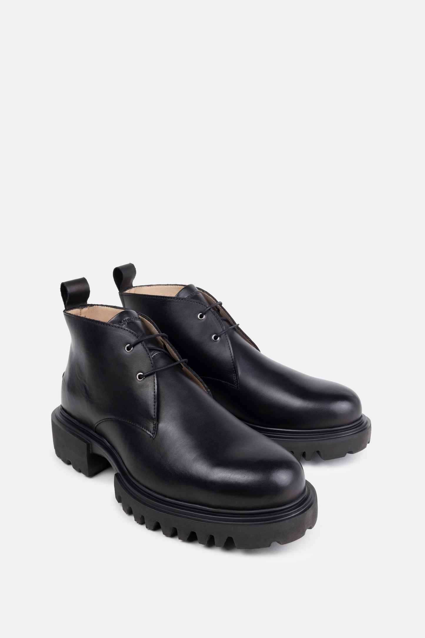 Protect Chukka | Black